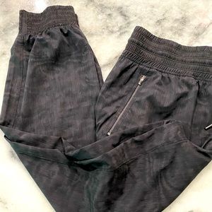 Athleta joggers